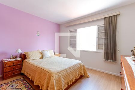 Casa à venda com 200m², 3 quartos e 2 vagas Casa à venda com 200m², 3 quartos e 2 vagasQuarto 3