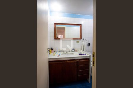 Apartamento à venda com 140m², 3 quartos e 1 vaga Apartamento à venda com 140m², 3 quartos e 1 vagaBanheiro Social