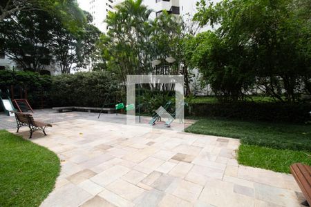 Apartamento para alugar com 144m², 3 quartos e 2 vagasÁrea comum - Playground