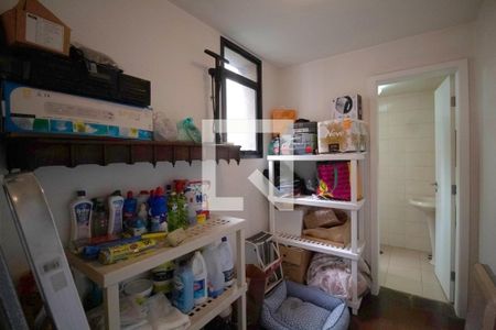 Apartamento para alugar com 144m², 3 quartos e 2 vagasQuarto de Serviço