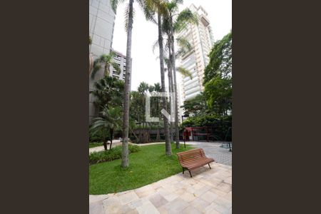 Apartamento para alugar com 144m², 3 quartos e 2 vagasÁrea comum - Playground