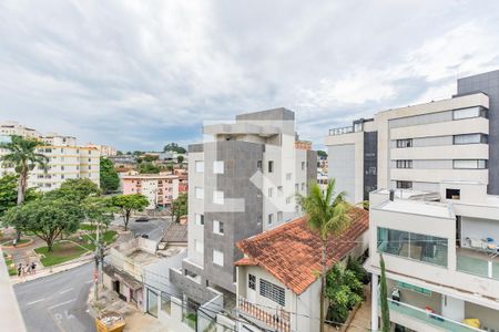 Apartamento para alugar com 74m², 2 quartos e 1 vagaSuíte