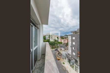 Apartamento para alugar com 74m², 2 quartos e 1 vagaSacada da Suíte