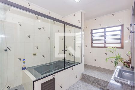 Casa à venda com 390m², 4 quartos e 4 vagasBanheiro