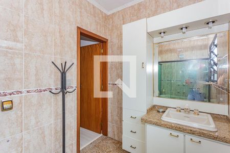 Casa à venda com 390m², 4 quartos e 4 vagasBanheiro da Suíte 3