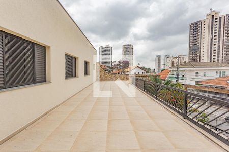 Casa à venda com 390m², 4 quartos e 4 vagasVaranda