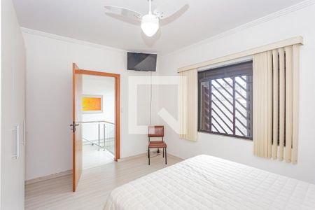 Casa à venda com 390m², 4 quartos e 4 vagasSuíte 1