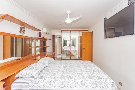 Casa à venda com 390m², 4 quartos e 4 vagasSuite 3