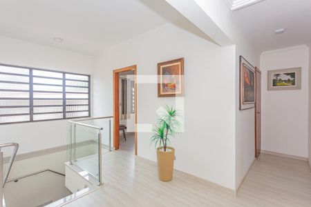 Casa à venda com 390m², 4 quartos e 4 vagasHall