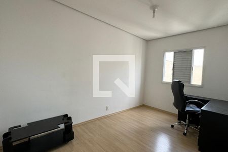 Quarto 2 de apartamento para alugar com 2 quartos, 51m² em Centro, Barueri