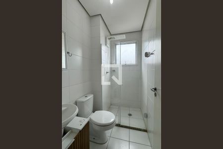 Banheiro de apartamento para alugar com 2 quartos, 51m² em Centro, Barueri