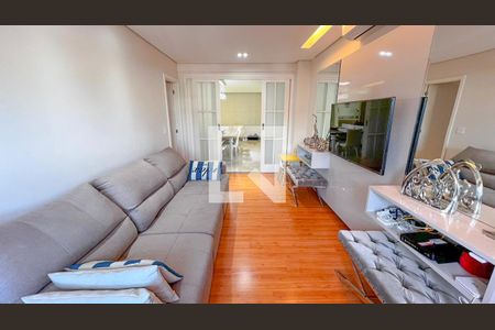 Sala de apartamento à venda com 4 quartos, 145m² em São José, Belo Horizonte