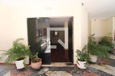 Fachada do bloco de apartamento para alugar com 1 quarto, 65m² em Freguesia (jacarepaguá), Rio de Janeiro
