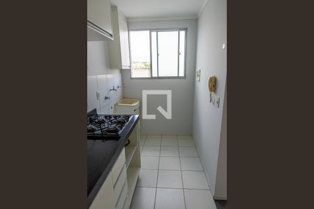 Sala/Cozinha de apartamento à venda com 2 quartos, 49m² em Loteamento Parque São Martinho, Campinas