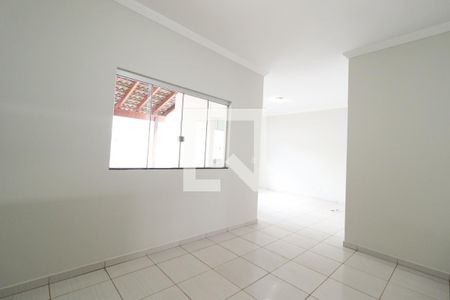 Sala 2 de casa para alugar com 2 quartos, 120m² em Martins, Uberlândia