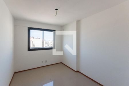 Apartamento para alugar com 81m², 2 quartos e 1 vagaQuarto