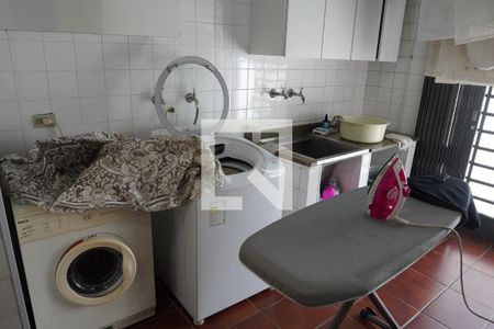 Casa à venda com 572m², 6 quartos e 4 vagasÁrea de Serviço