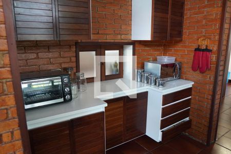 Casa à venda com 572m², 6 quartos e 4 vagasCozinha