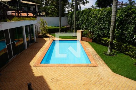Casa à venda com 572m², 6 quartos e 4 vagasPiscina