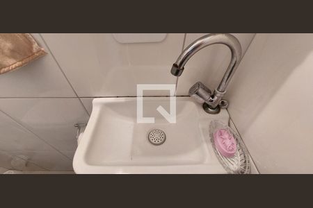 Lavabo de casa à venda com 2 quartos, 107m² em Parque Bandeirante, Santo André