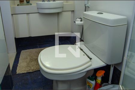 Apartamento à venda com 230m², 3 quartos e 2 vagasBanheiro quarto