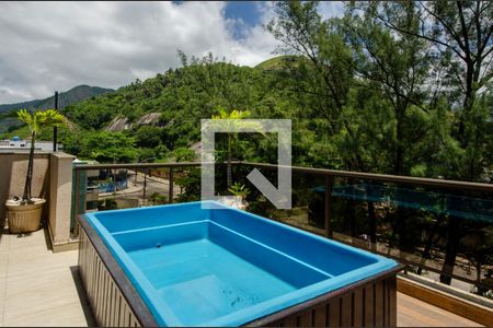 Apartamento à venda com 230m², 3 quartos e 2 vagasÁrea comum 