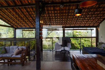 Apartamento à venda com 230m², 3 quartos e 2 vagasÁrea comum 