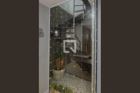 Apartamento à venda com 230m², 3 quartos e 2 vagasCorredor 