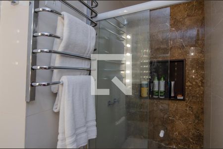 Apartamento à venda com 230m², 3 quartos e 2 vagasBanheiro Quarto