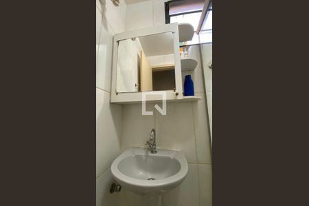 Banheiro Social de apartamento à venda com 2 quartos, 42m² em Jardim America, Belo Horizonte