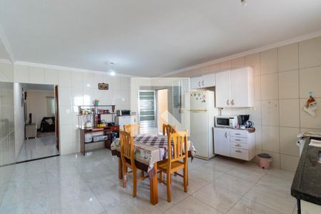 Casa à venda com 210m², 3 quartos e 2 vagasCozinha