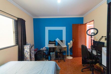 Casa à venda com 210m², 3 quartos e 2 vagasQuarto 2