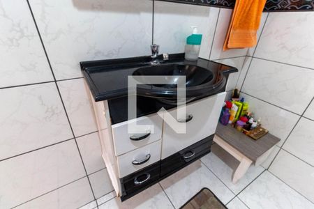 Casa à venda com 210m², 3 quartos e 2 vagasBanheiro da Suíte