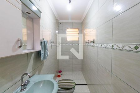 Casa à venda com 210m², 3 quartos e 2 vagasBanheiro 3