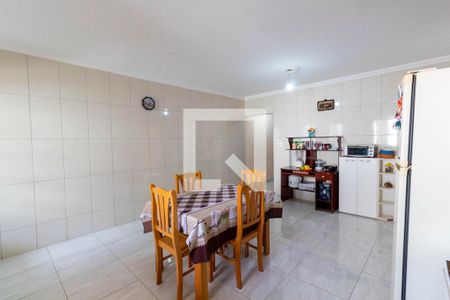 Casa à venda com 210m², 3 quartos e 2 vagasCozinha