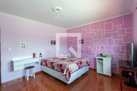 Quarto 1 de casa à venda com 3 quartos, 210m² em Vila Paulistania, São Paulo