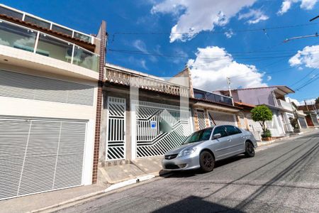 Casa à venda com 210m², 3 quartos e 2 vagasFachada