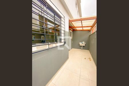 Apartamento para alugar com 60m², 2 quartos e 1 vagaÁrea de Serviço