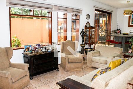 Sala de casa à venda com 3 quartos, 220m² em Vila Ipojuca, São Paulo