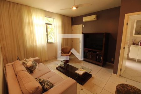 Sala de casa de condomínio para alugar com 2 quartos, 90m² em Méier, Rio de Janeiro