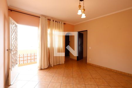 Sala de casa de condomínio para alugar com 2 quartos, 150m² em Vila Celeste, São Paulo