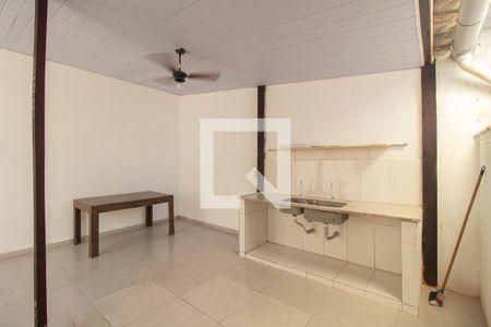 Casa para alugar com 60m², 2 quartos e 1 vagaVaranda