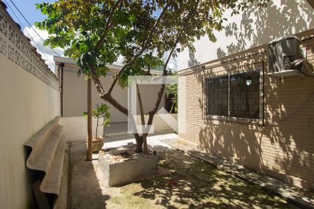 Casa para alugar com 60m², 2 quartos e 1 vagaJardim