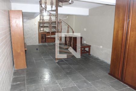 Sala 2 de casa para alugar com 2 quartos, 124m² em Centro, São Vicente