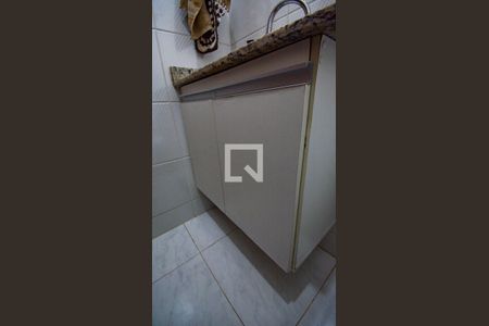 Casa à venda com 233m², 4 quartos e 4 vagasBanheiro