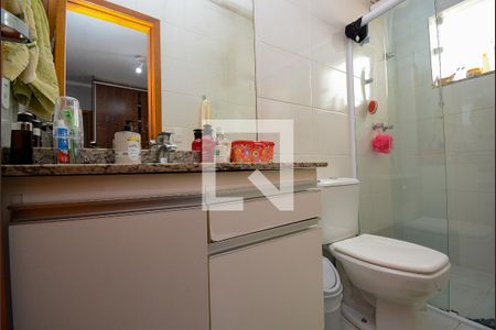 Casa à venda com 233m², 4 quartos e 4 vagasBanheiro