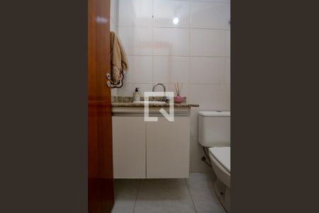 Casa à venda com 233m², 4 quartos e 4 vagasBanheiro