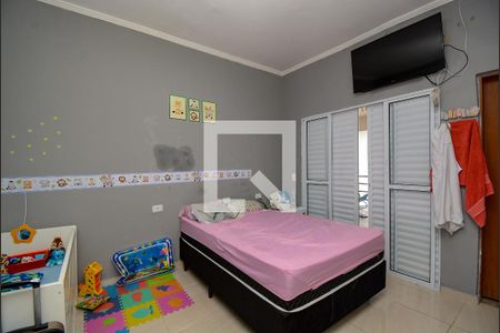 Casa à venda com 233m², 4 quartos e 4 vagasQuarto