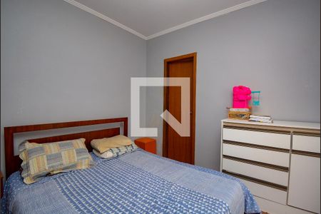 Casa à venda com 233m², 4 quartos e 4 vagasQuarto