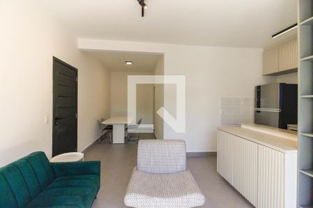 Sala  de casa de condomínio para alugar com 2 quartos, 78m² em Vila Aricanduva, São Paulo